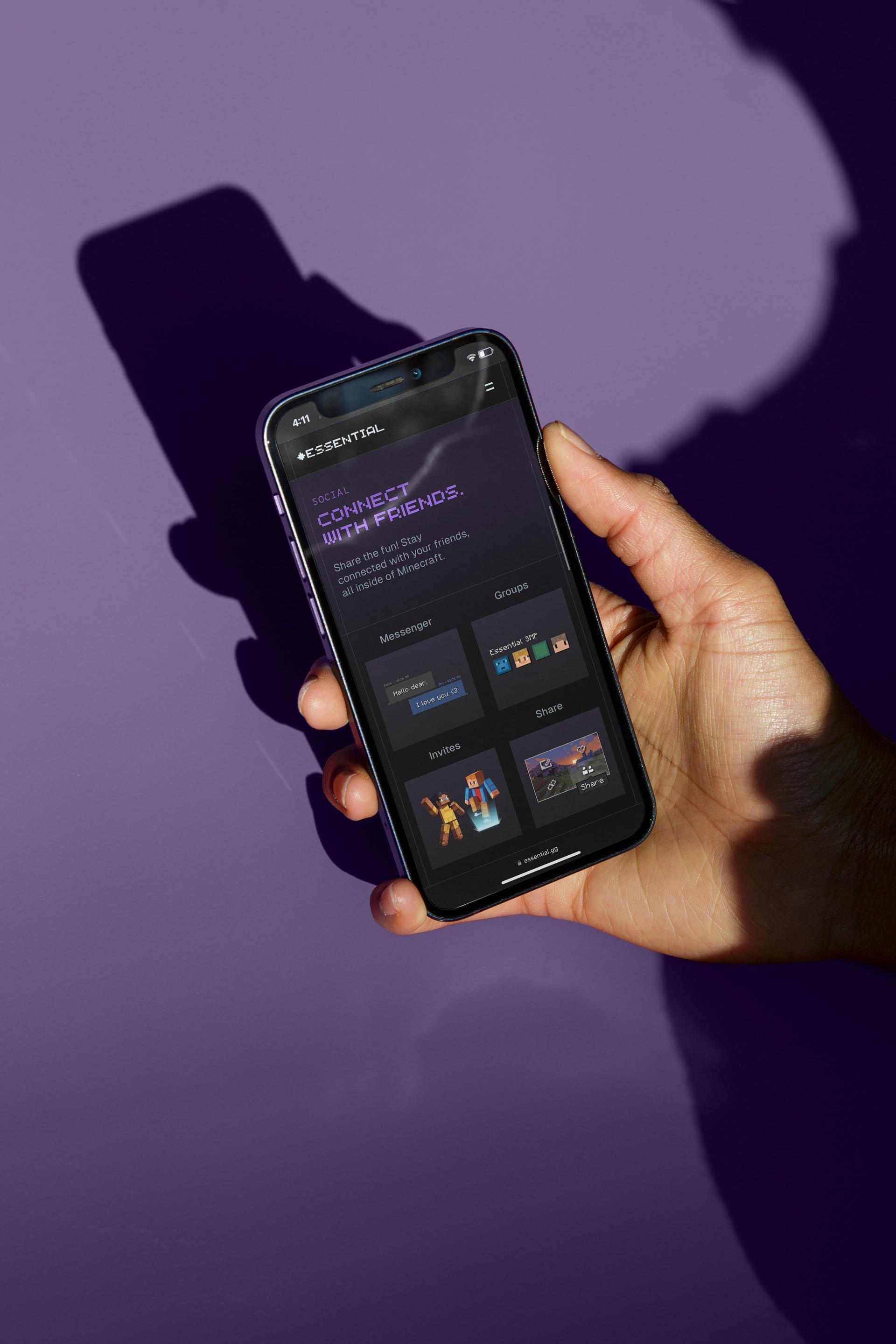 Mockup for the Website Project that shows the main features of the Essential Minecraft mod.